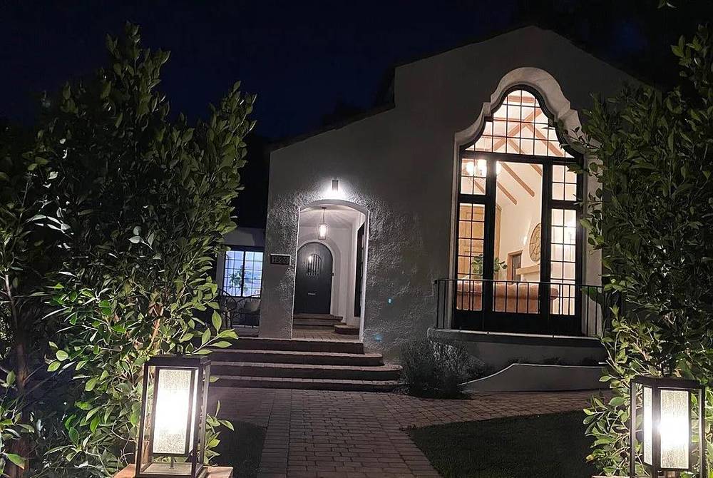 Private Residence — 11